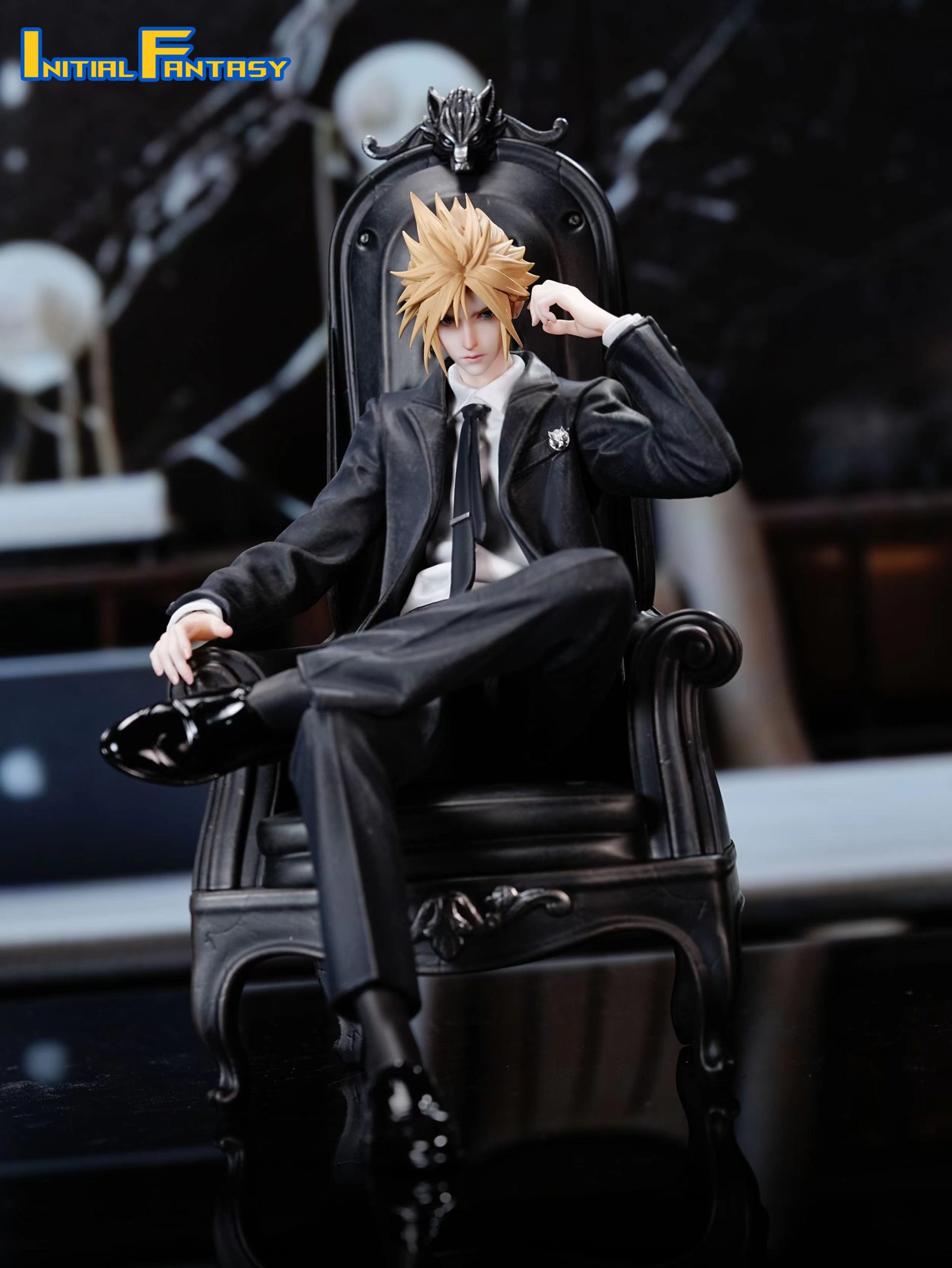 Initial Fantasy Studio - Final Fantasy Suit Thug Bad Boy Series 1 Cloud Strife