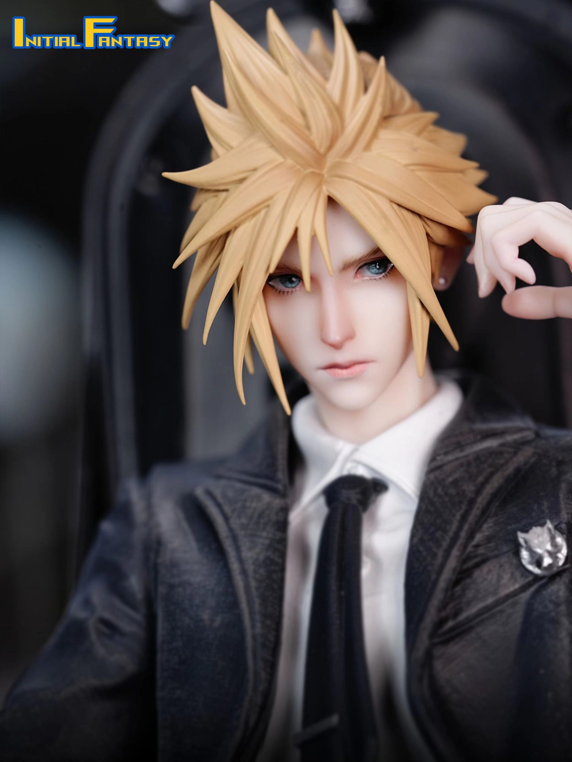 Initial Fantasy Studio - Final Fantasy Suit Thug Bad Boy Series 1 Cloud Strife