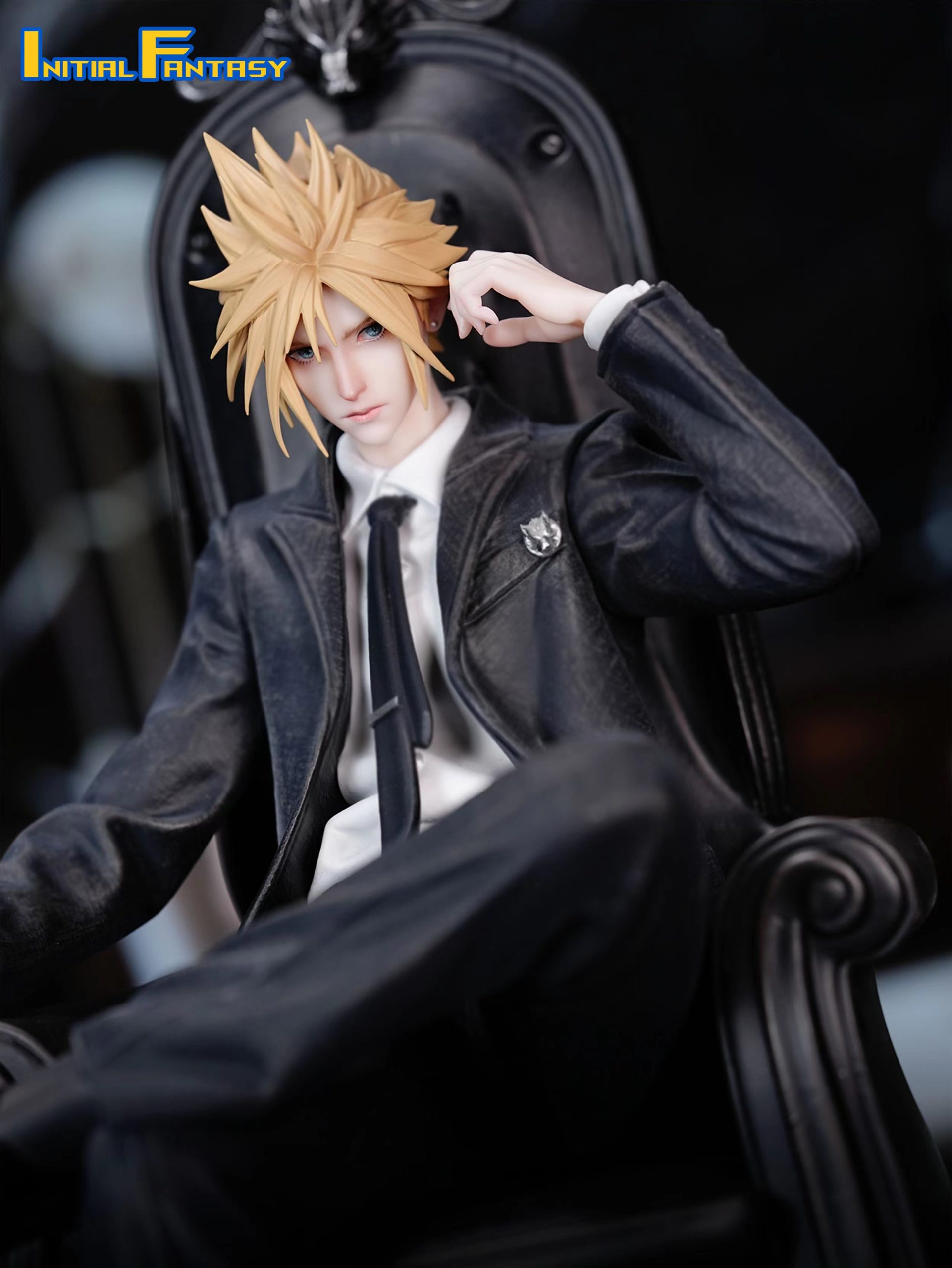 Initial Fantasy Studio - Final Fantasy Suit Thug Bad Boy Series 1 Cloud Strife