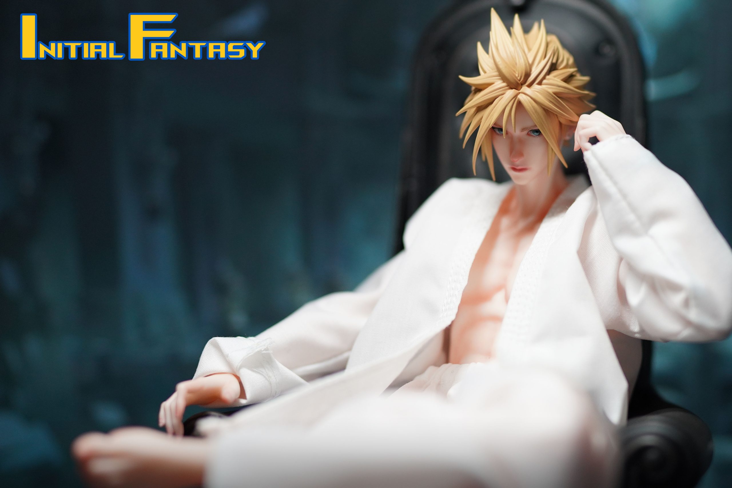Initial Fantasy Studio - Final Fantasy Suit Thug Bad Boy Series 1 Cloud Strife