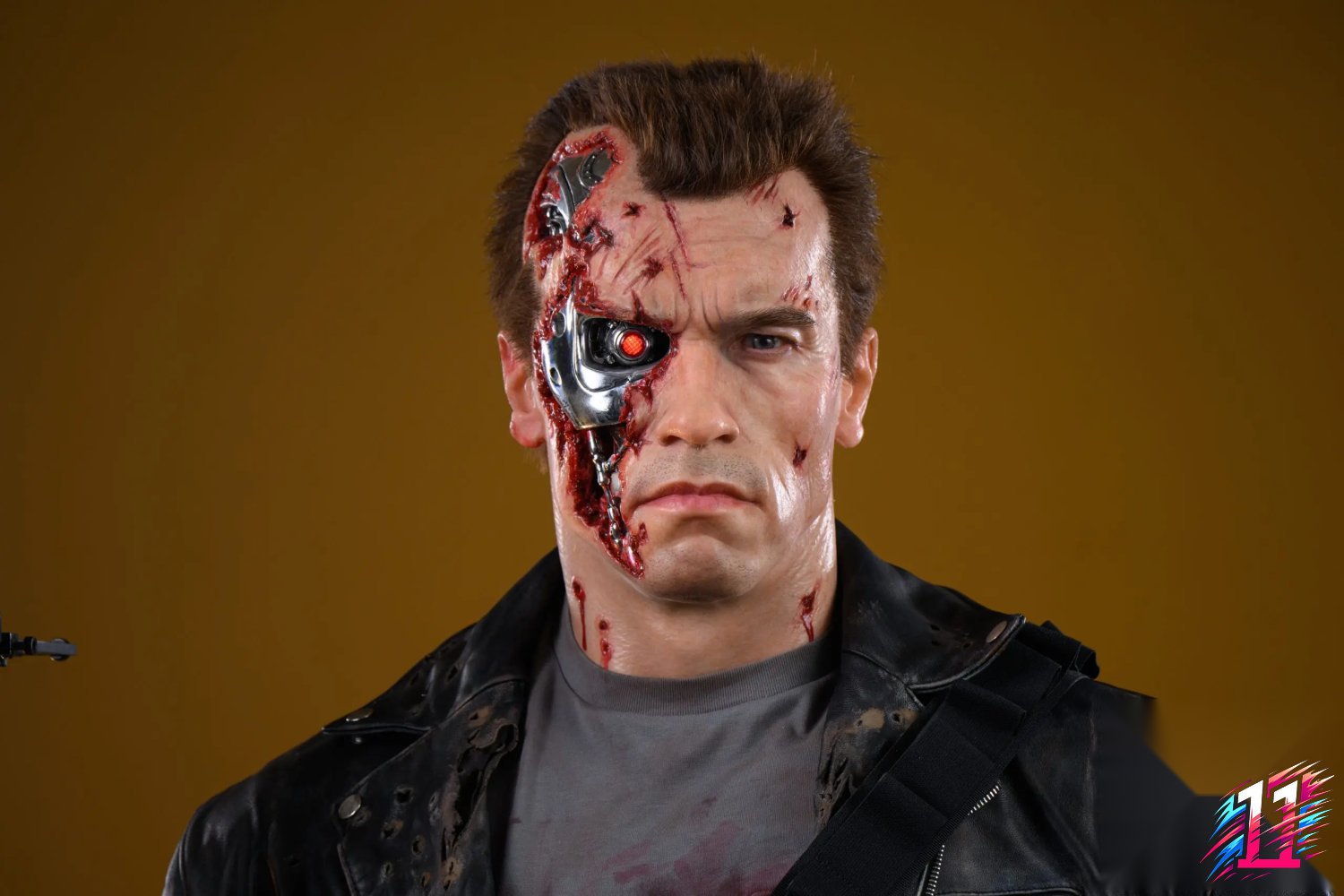 Inner Studio - Terminator T800 battle damage 1/1 life size statue The Terminator