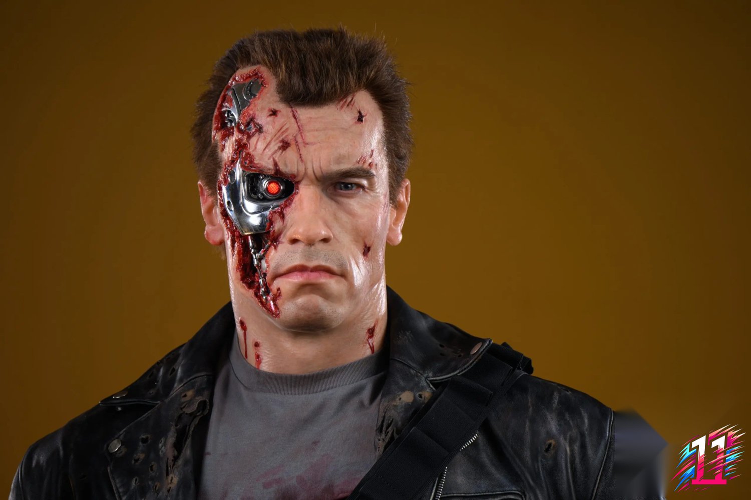 Inner Studio - Terminator T800 battle damage 1/1 life size statue The Terminator