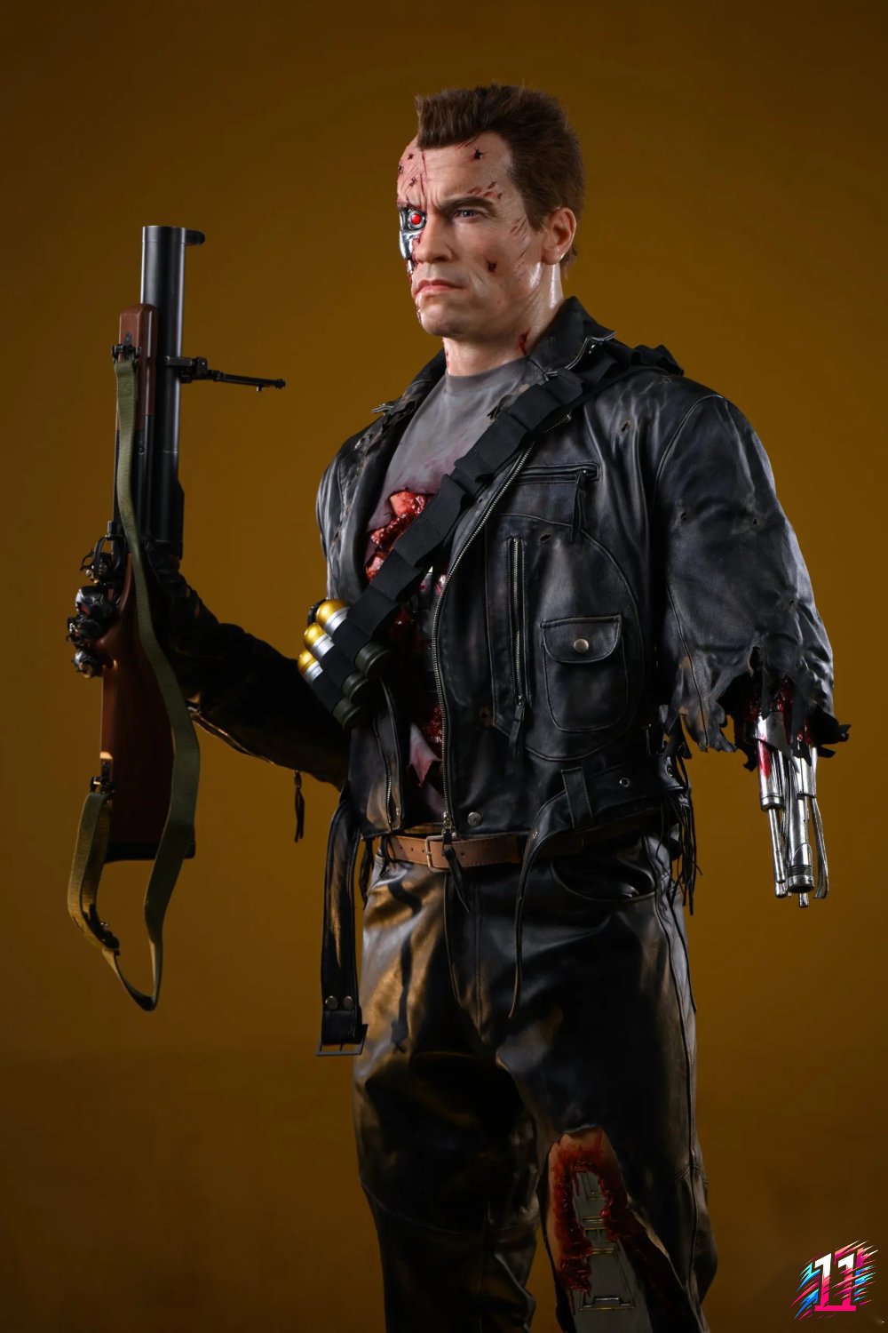 Inner Studio - Terminator T800 battle damage 1/1 life size statue The Terminator