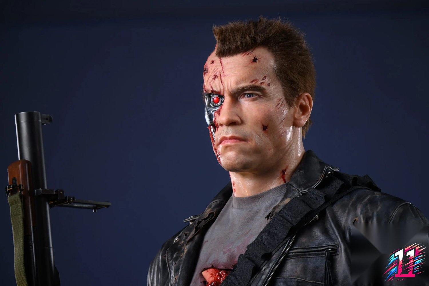 Inner Studio - Terminator T800 battle damage 1/1 life size statue The Terminator