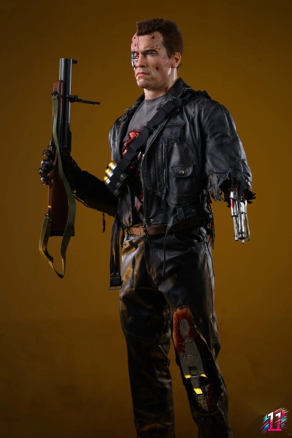 Inner Studio - Terminator T800 battle damage 1/1 life size statue The Terminator