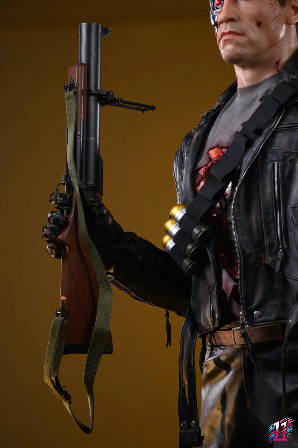 Inner Studio - Terminator T800 battle damage 1/1 life size statue The Terminator