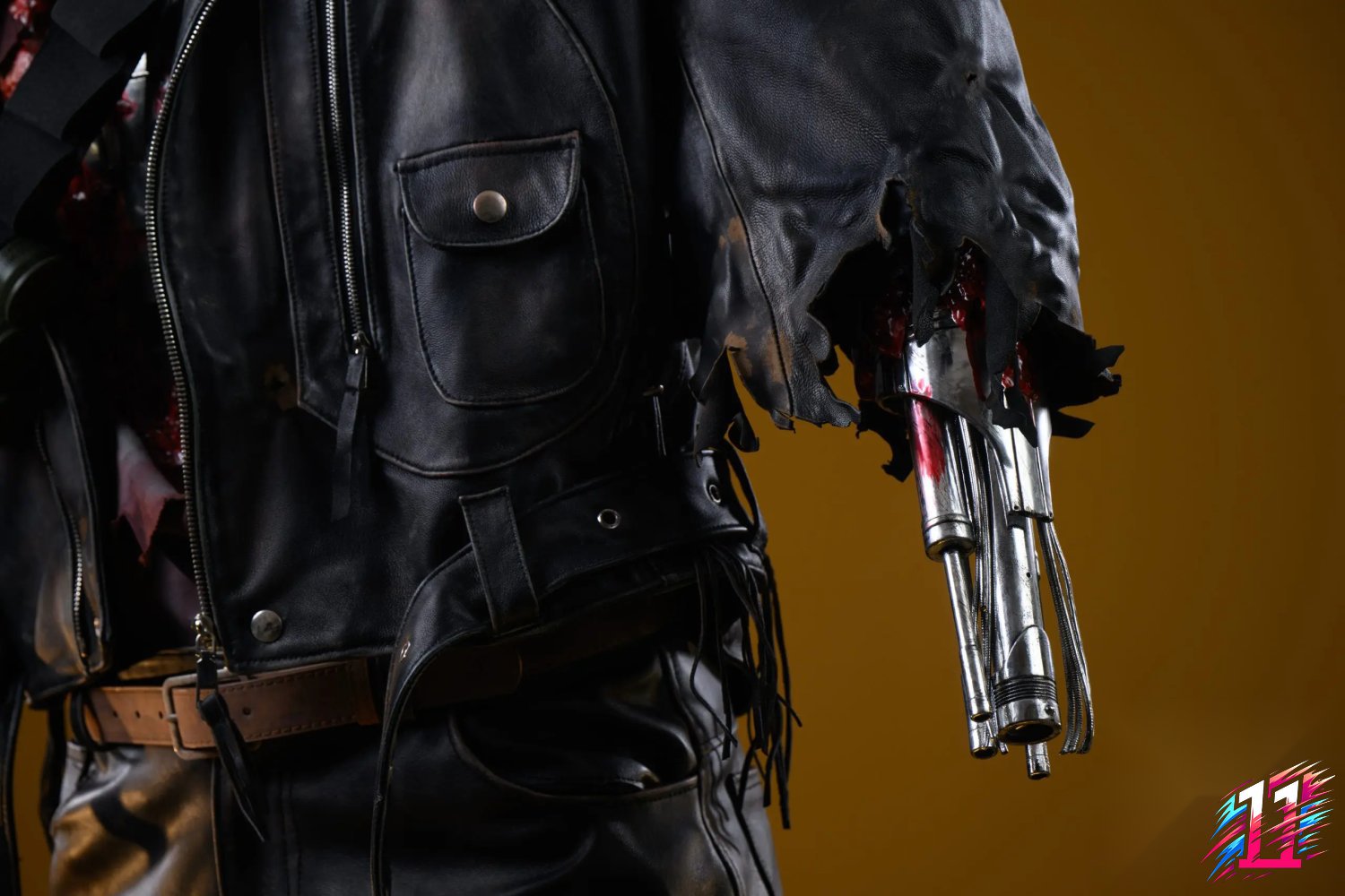 Inner Studio - Terminator T800 battle damage 1/1 life size statue The Terminator