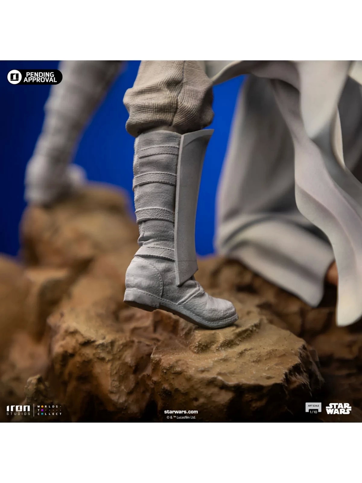 Iron Studio - Star Wars 1/10 Luke and Leia Statue LUCSWR115624-10 (Licensed)