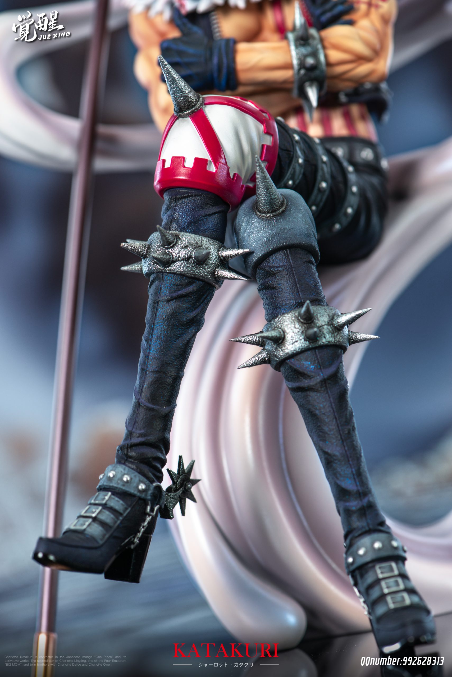 JUE XING Studio - One Piece Big Mom Pirates Charlotte Katakuri