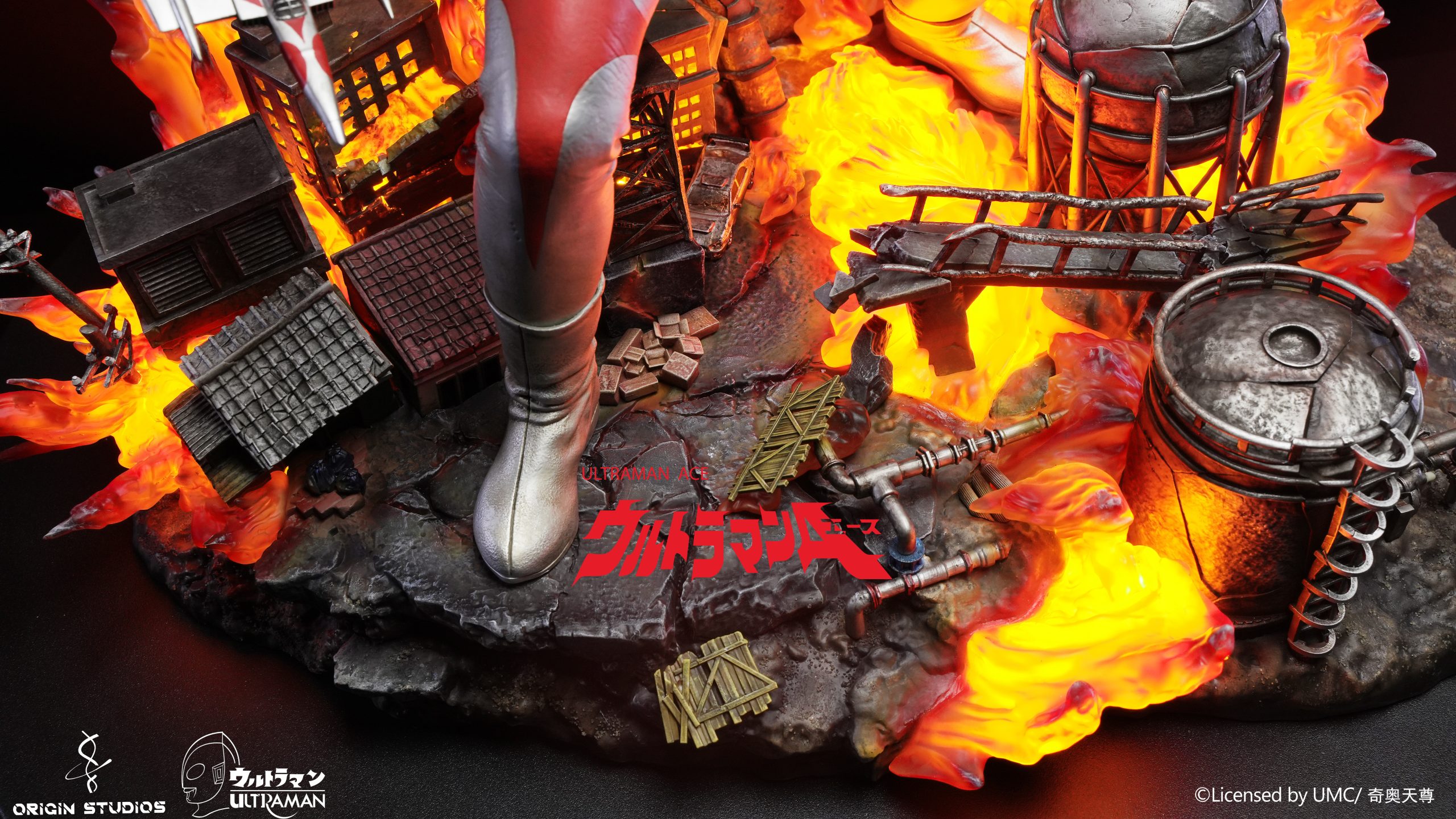 Origin Studio - Classic Ultraman Ace Scene Statue (Licensed)