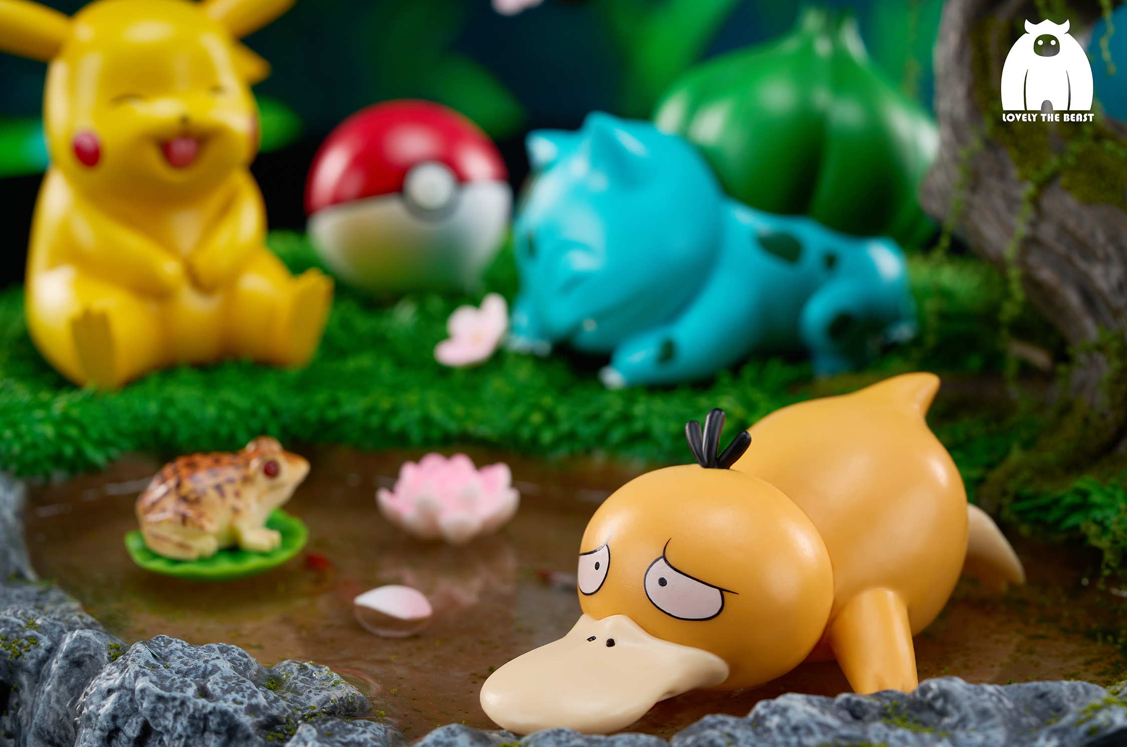 LOVELY THE BEAST Studio - Pokémon Ecological Series Charmander