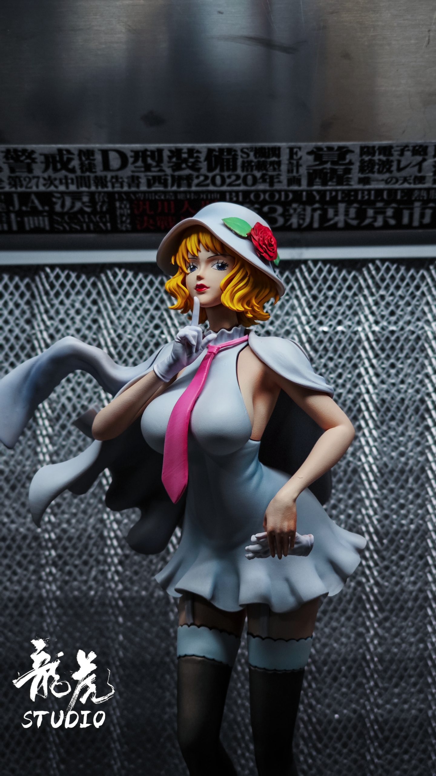 Long Hu Studio - One Piece CP0 07 Queen of the Pleasure District Stussy