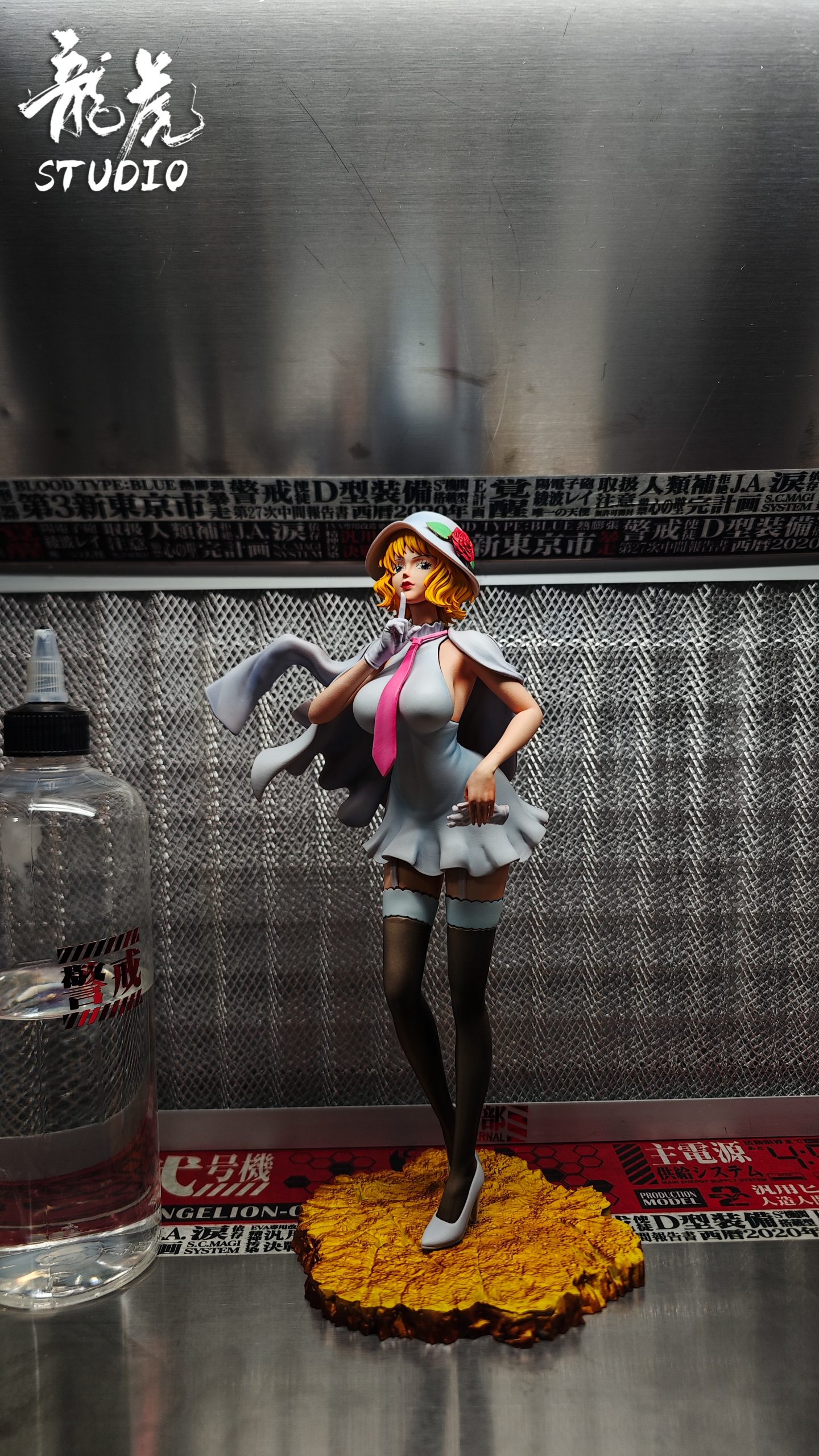 Long Hu Studio - One Piece CP0 07 Queen of the Pleasure District Stussy