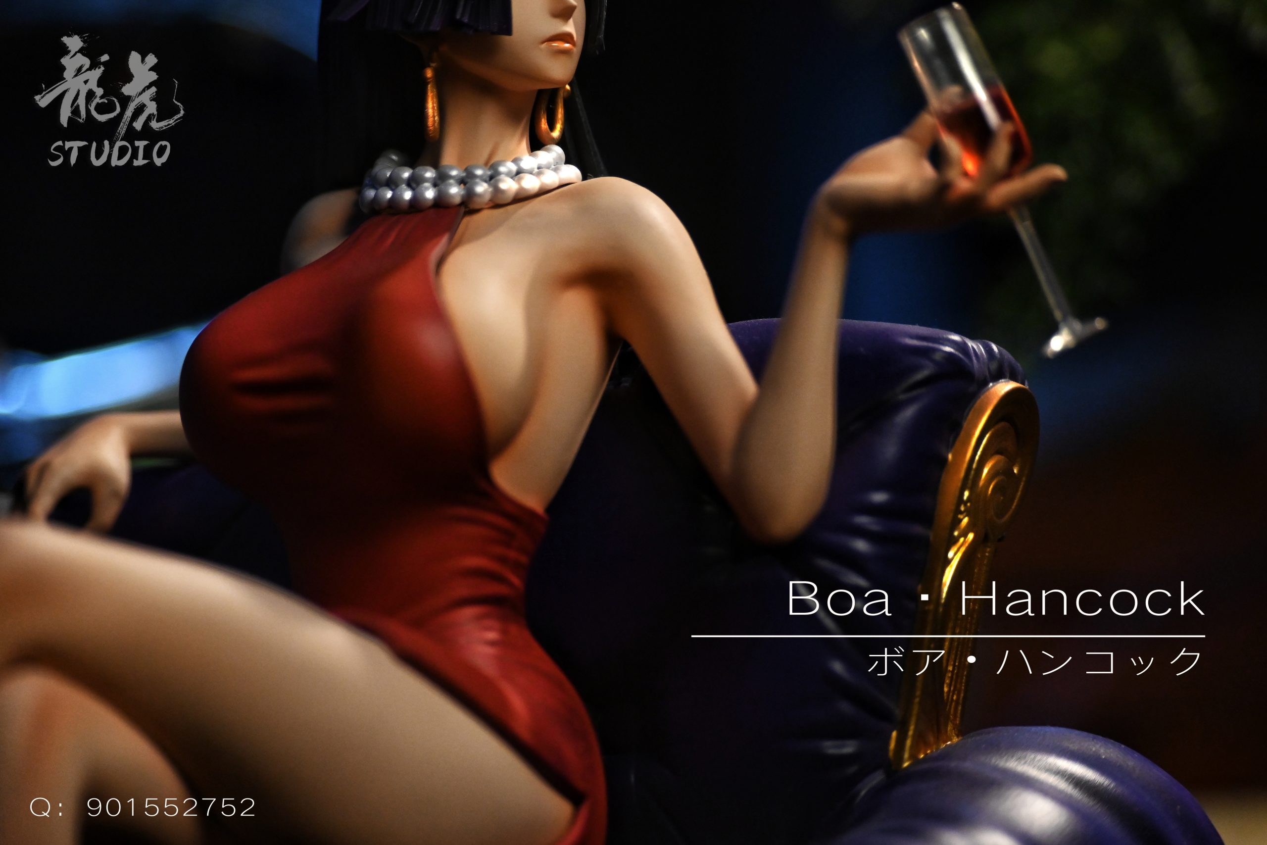 Long Hu Studio - One Piece Pop Sofa #1 Sitting Posture Boa Hancock