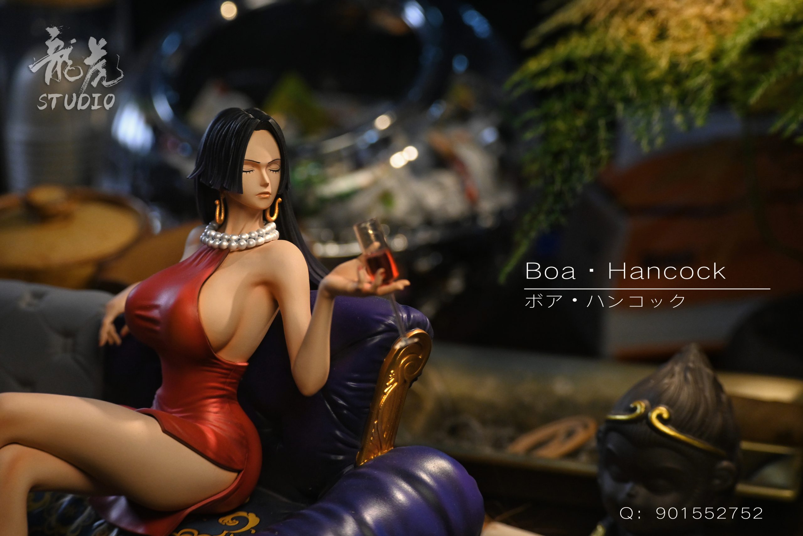 Long Hu Studio - One Piece Pop Sofa #1 Sitting Posture Boa Hancock