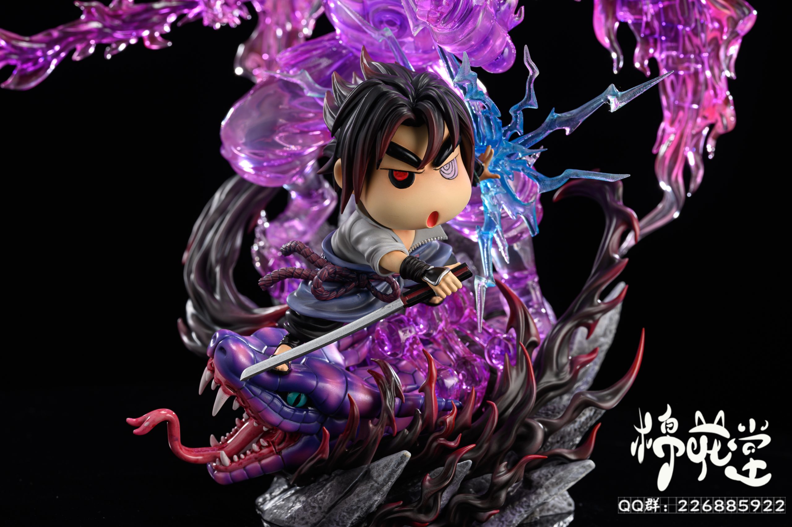 M.H.T Studio - Crayon Shin-chan Shinnosuke Nohara cosplay Uchiha Sasuke