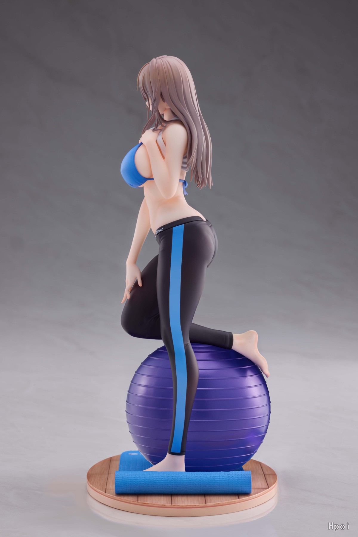MOMOROSER Studio - Yoga Girl Aoi