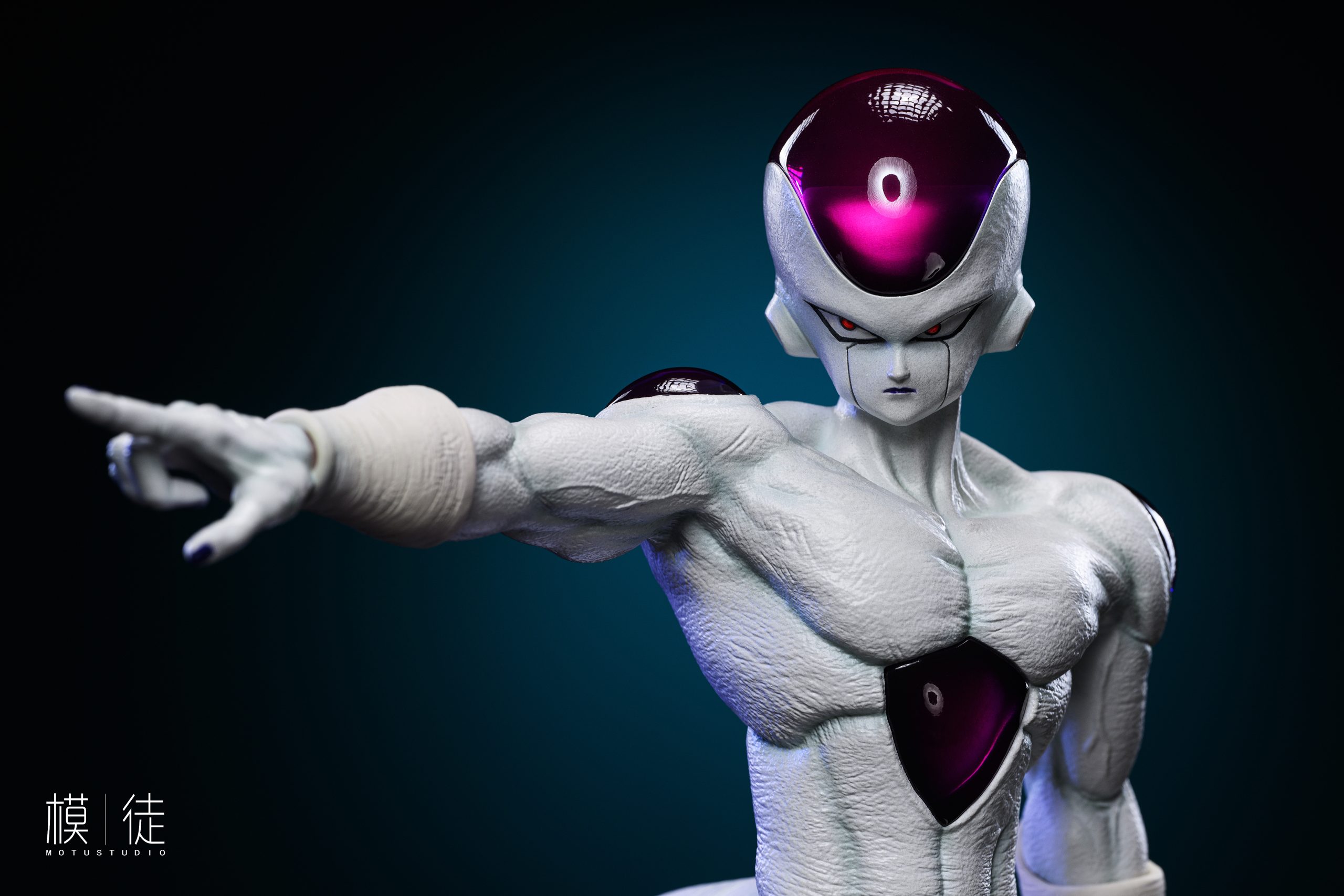 MT Studio - Dragon Ball Series Universe Emperor Frieza