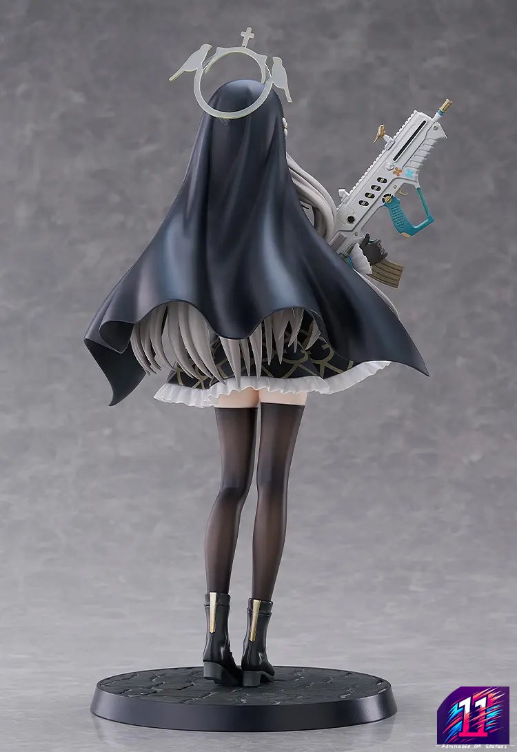 Max Factory - Blue Archive Sakurako 1/7 Complete Figure (Licensed)