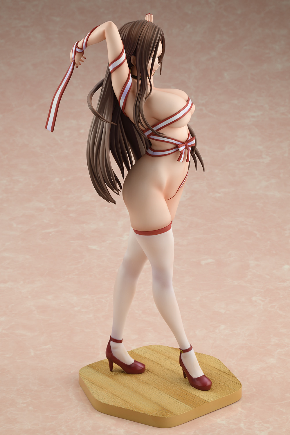 NOCTURNAS - Imaizumi Brings All the Gals to His House Lisa Hamasaki Ribbon Ver Romantic Ver. 1/6 Complete Figure (Licensed)