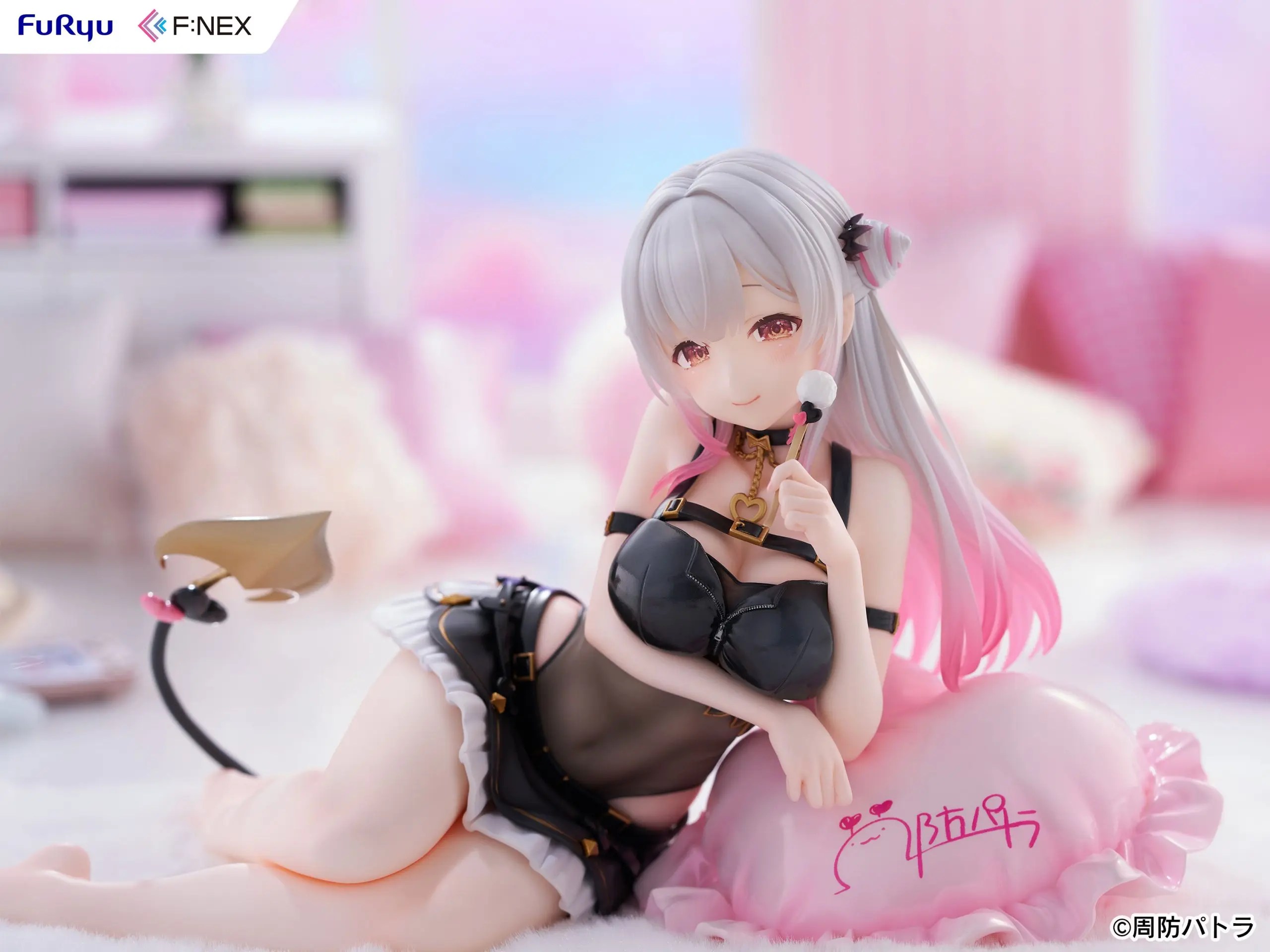 FURYU & F:NEX - Patra Suou Gaming Outfit VER 1/6 Scale Figure (Licensed)