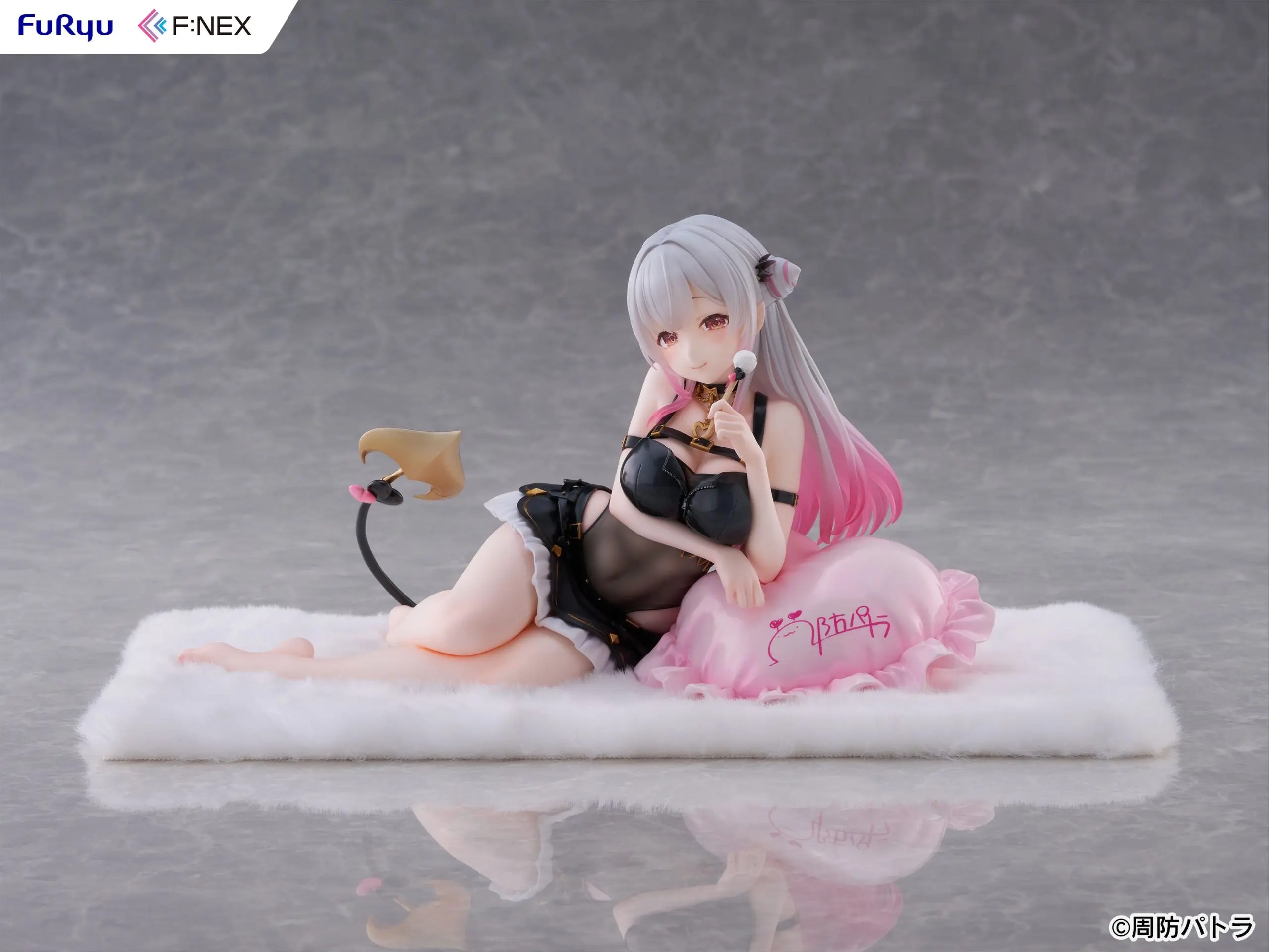 FURYU & F:NEX - Patra Suou Gaming Outfit VER 1/6 Scale Figure (Licensed)