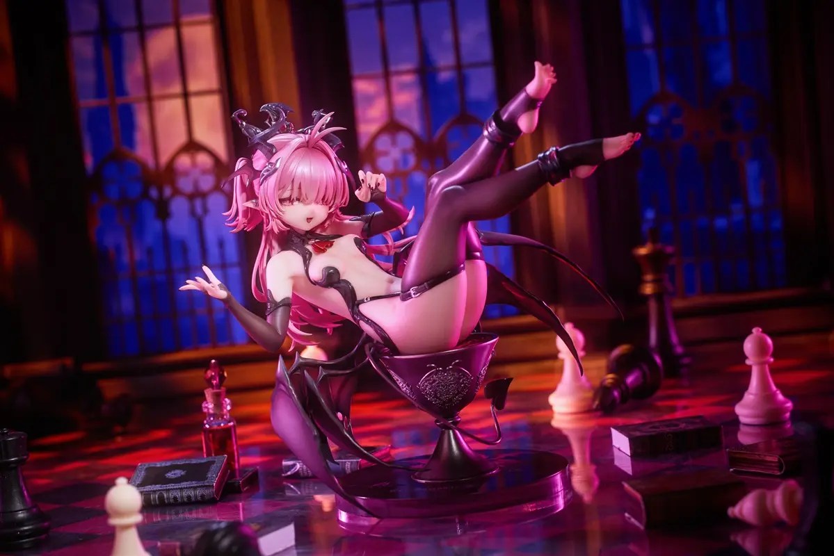 Novel Star - Wineglass Succubus Pinkie 1/7 Figure (Licensed)