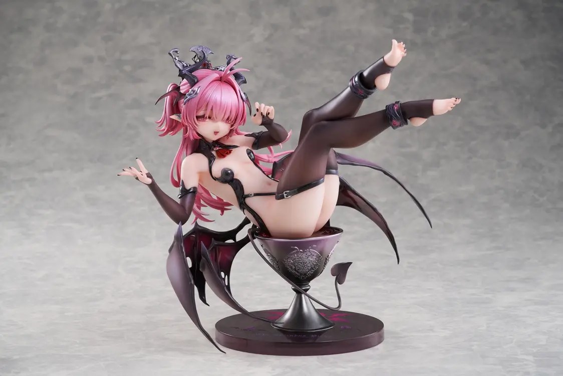 Novel Star - Wineglass Succubus Pinkie 1/7 Figure (Licensed)