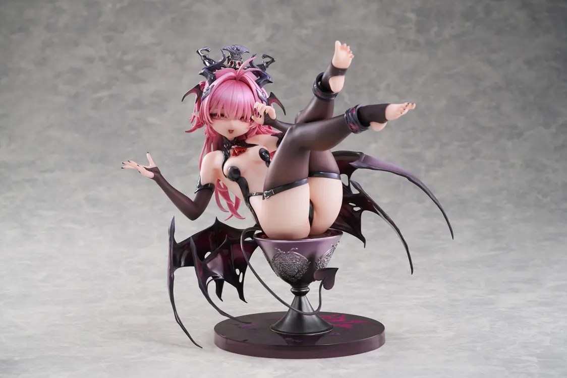Novel Star - Wineglass Succubus Pinkie 1/7 Figure (Licensed)