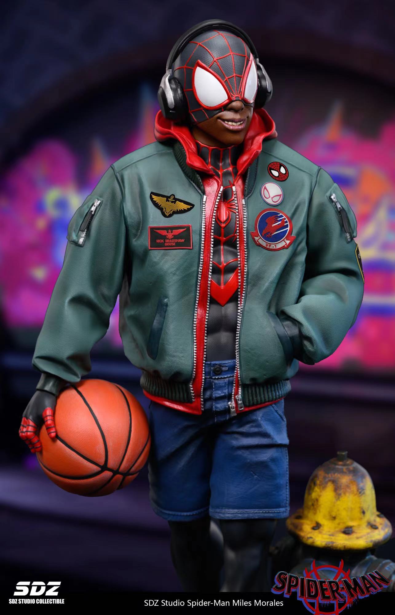 SDZ Studio - Marvel Holiday Series Miles Spider-Man
