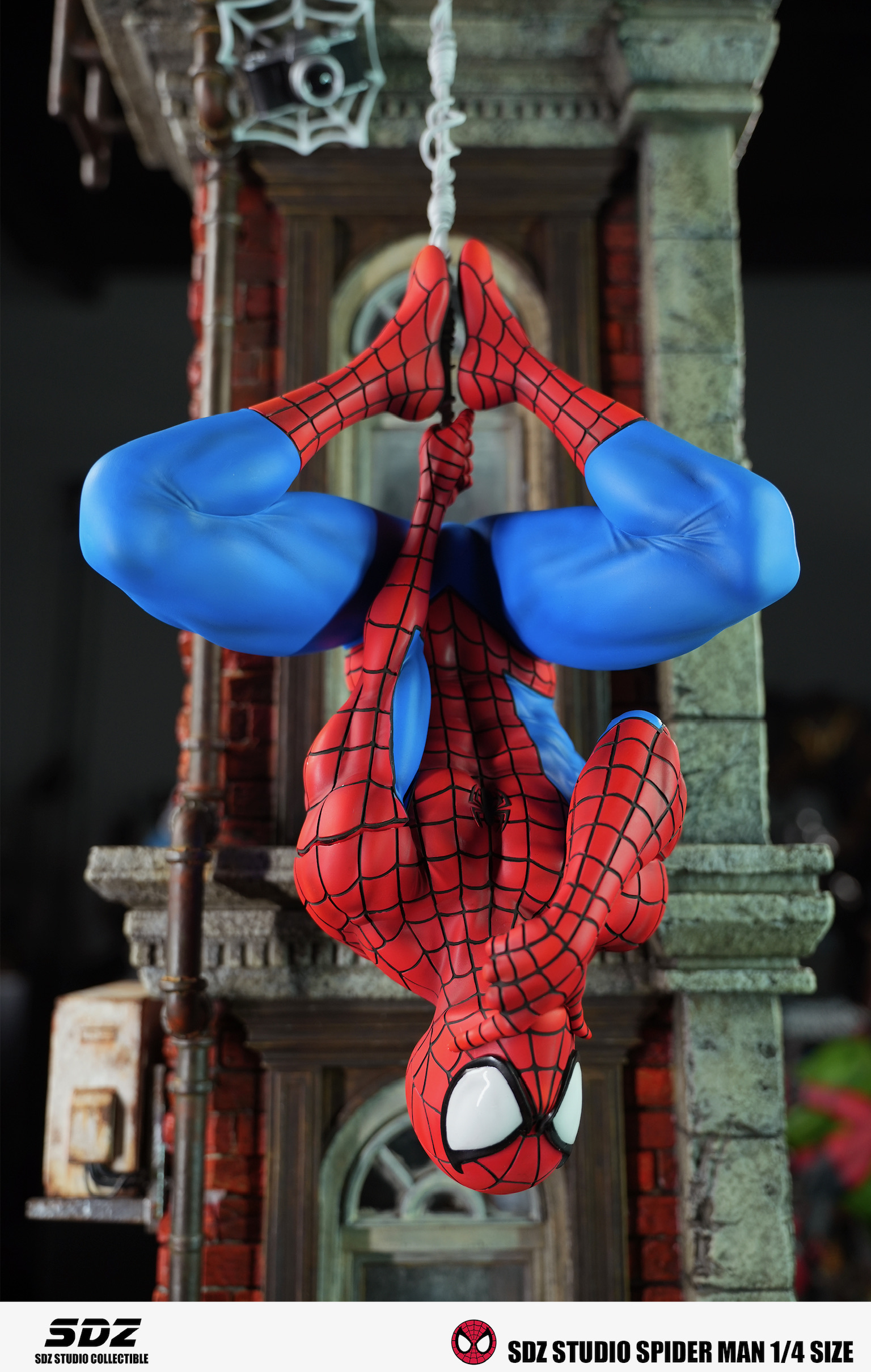 SDZ Studio - Marvel Upside down Spider Man