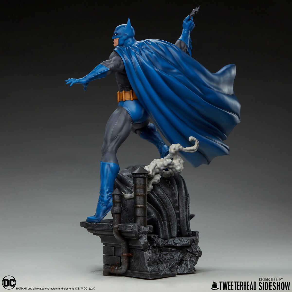 Sideshow Collectibles & Tweeterhead - DC Batman (Licensed)
