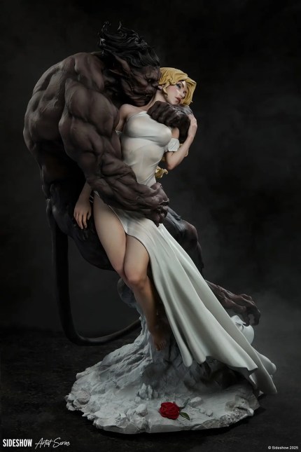 Sideshow Collectibles - Beauty and the Beast Statue 200665 (Licensed) Sideshow Collectibles - Beauty and the Beast Statue 200665 (Licensed)