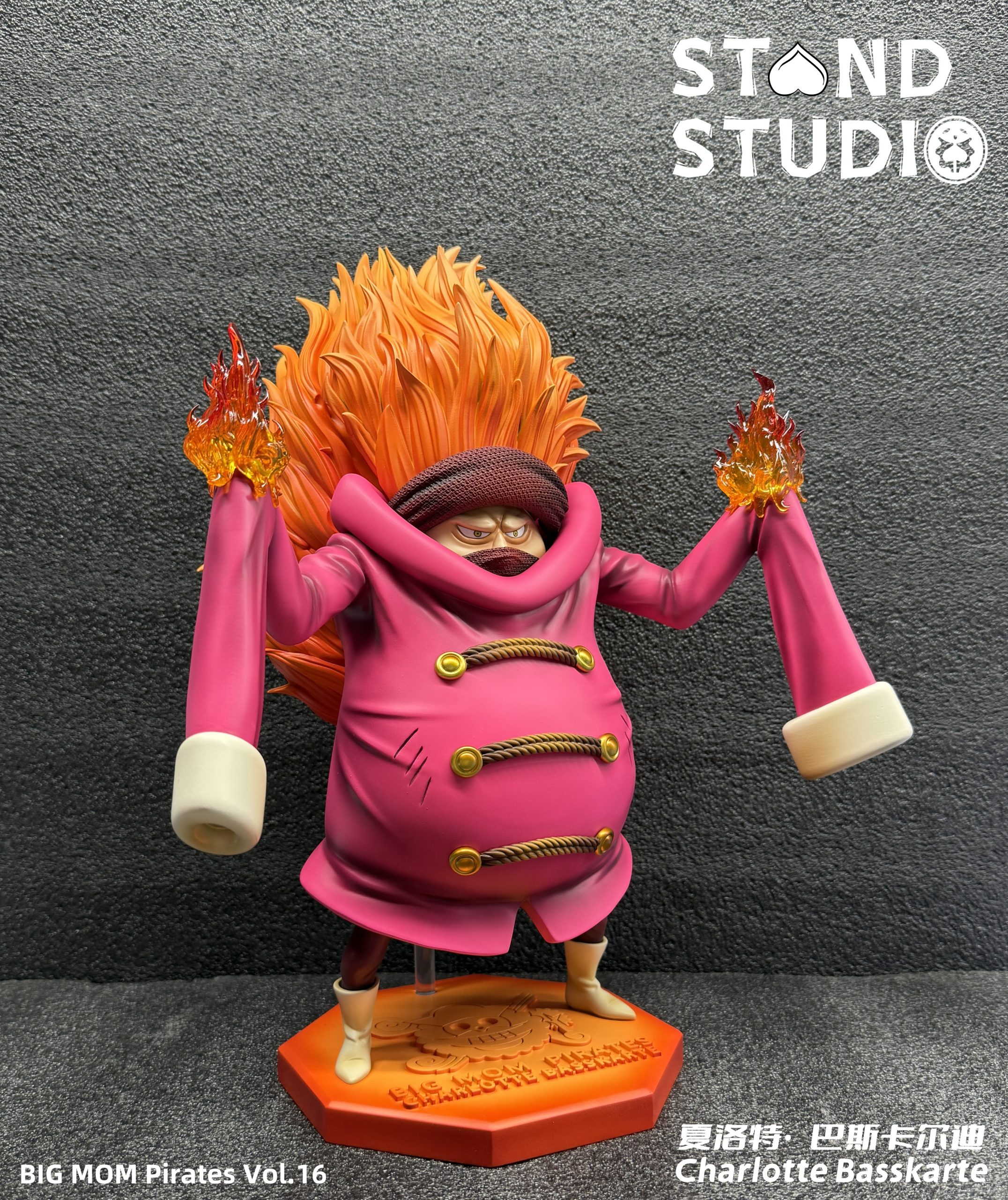 Stand Studio - One Piece Big Mom Pirates #16 Charlotte Basskarte