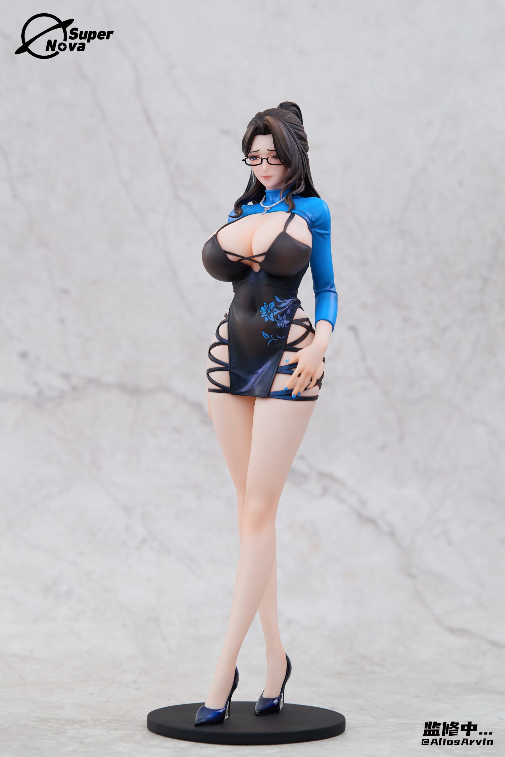 Super Nova - Original AliosArvin Iris Inoue 1/6 Figure (Licensed)