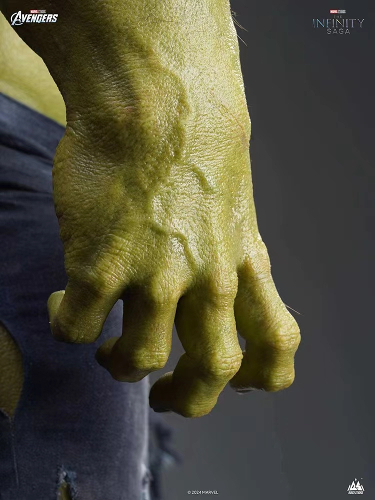 QUEEN Studio - Marvel 13 Hulk Full Body Figure