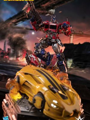 WAY Studio - MINI Statue Optimus Prime & Bumblebee Limited Edition Set WAY Studio - MINI Statue Optimus Prime & Bumblebee Limited Edition Set