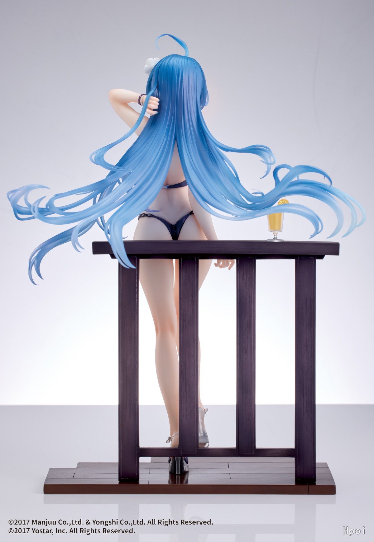 WINGS INC - Azur Lane Helena Shimmering Triangle Wave ver (Licensed)