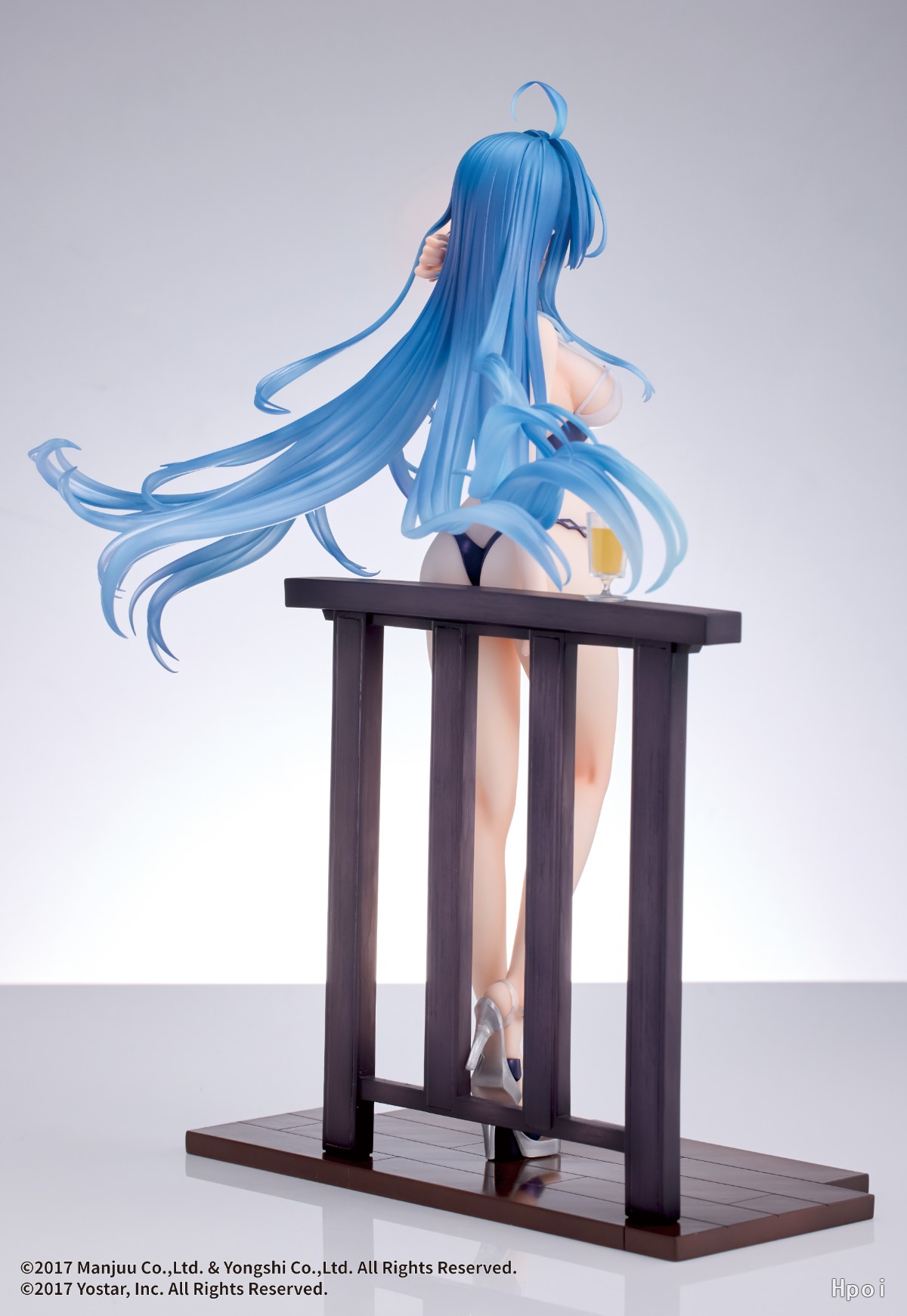 WINGS INC - Azur Lane Helena Shimmering Triangle Wave ver (Licensed)
