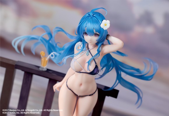 WINGS INC - Azur Lane Helena Shimmering Triangle Wave ver (Licensed)