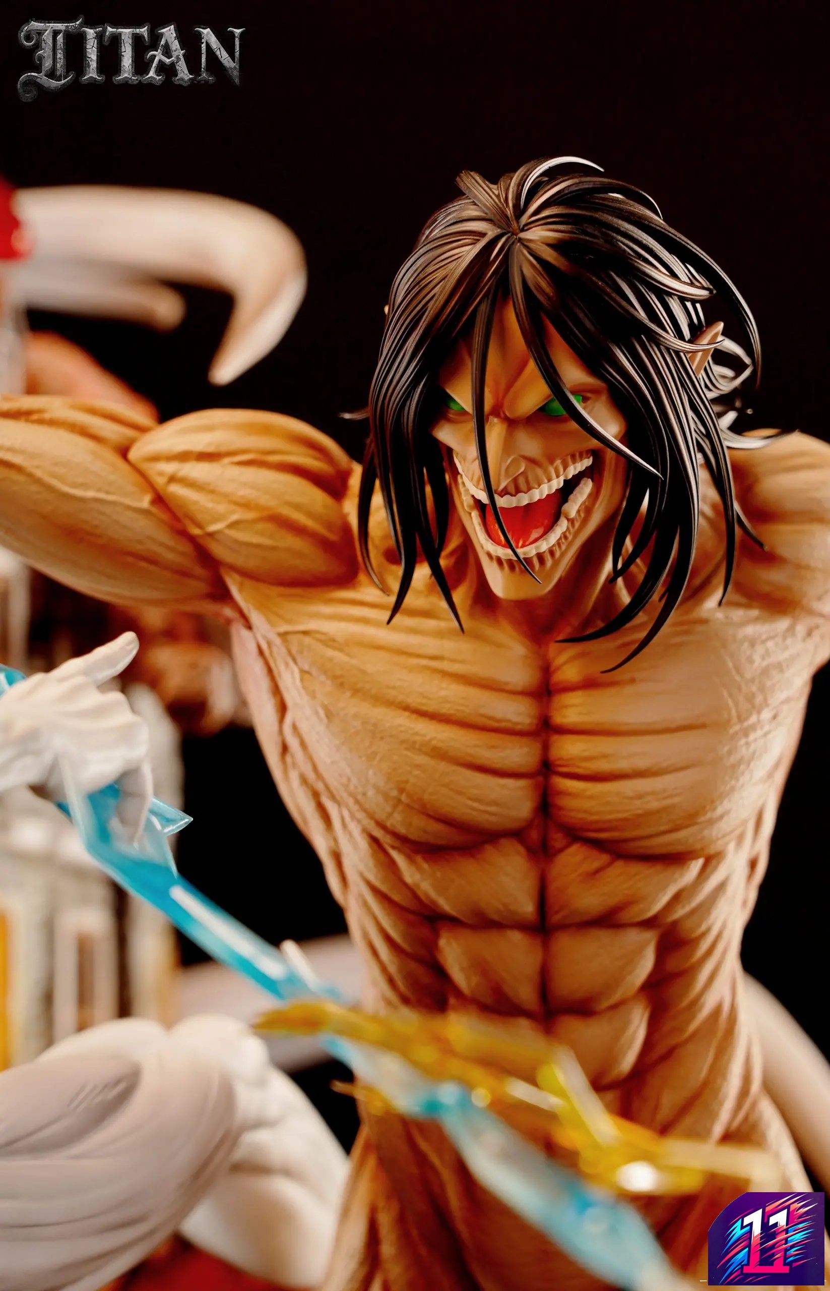 TITAN Studio - The Great Titan 01 War Hammer Titan VS. Attack Titan Attack on Titan