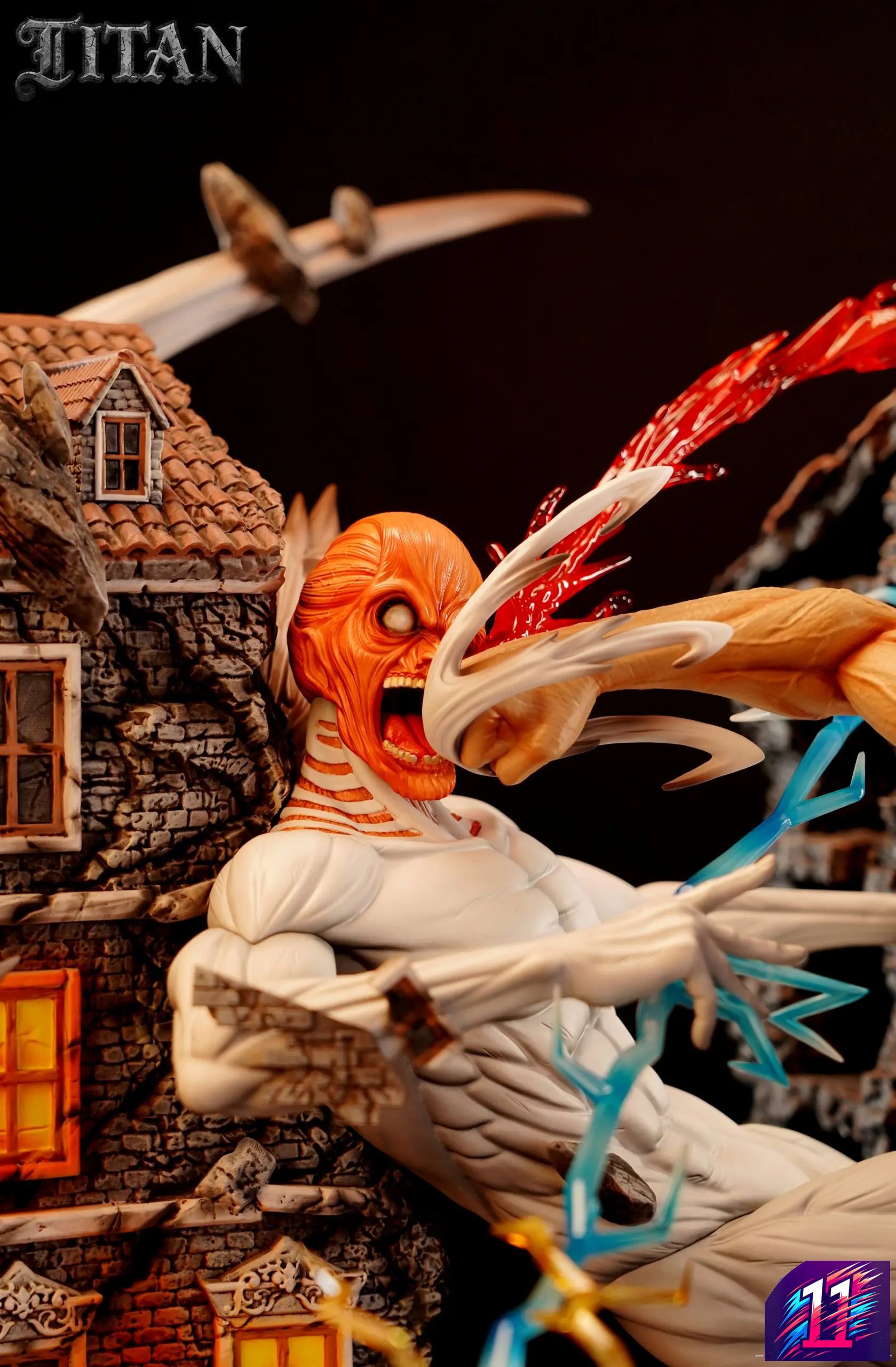 TITAN Studio - The Great Titan 01 War Hammer Titan VS. Attack Titan Attack on Titan