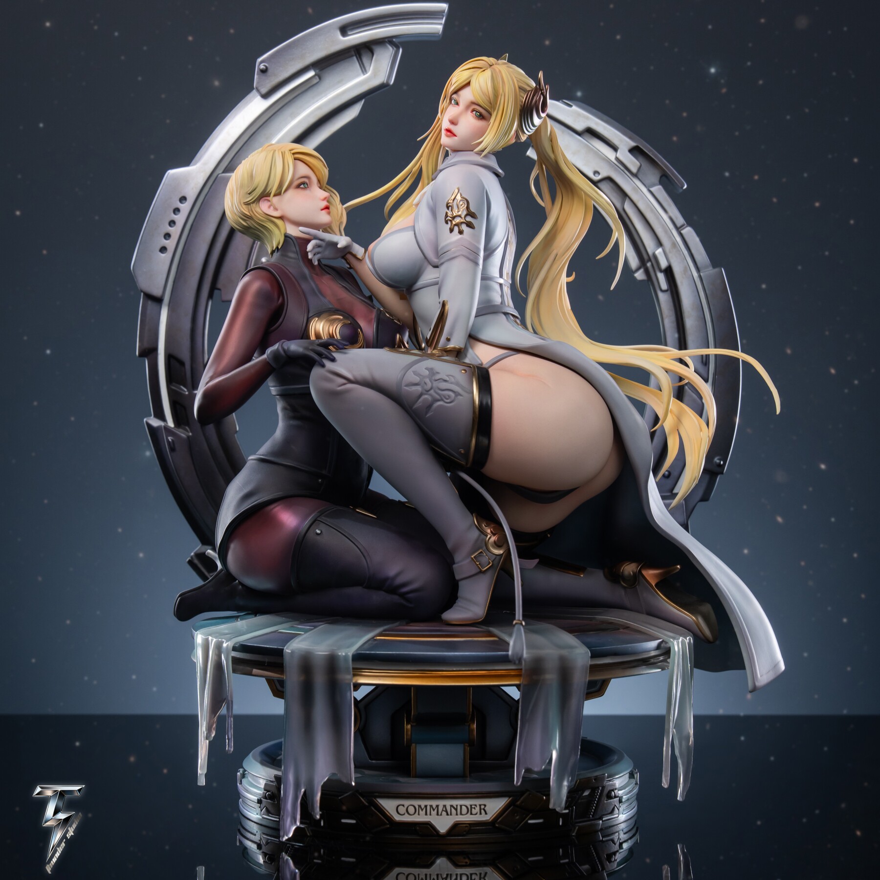 Thunder Studio - YoRHa Commander x Operator NieR:Automata