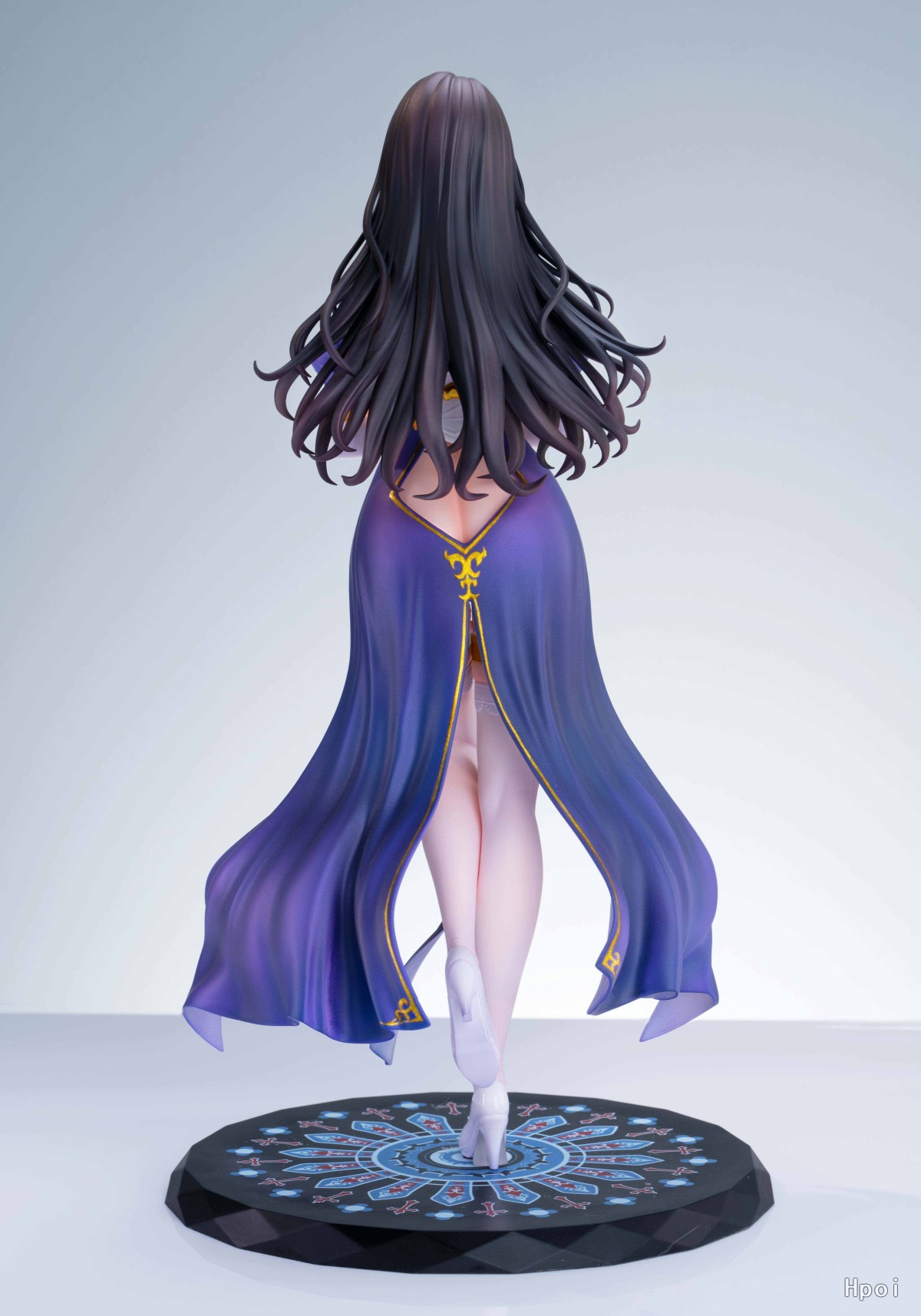 UNI-LIKE - Praying Nun Petroni (Licensed)