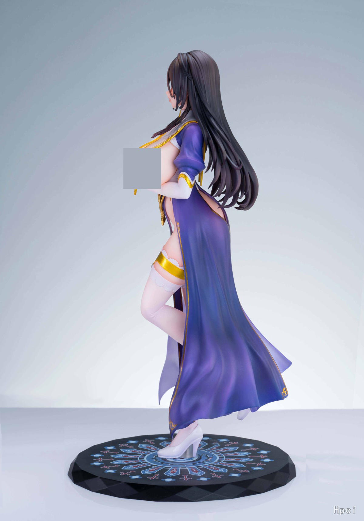 UNI-LIKE - Praying Nun Petroni (Licensed)