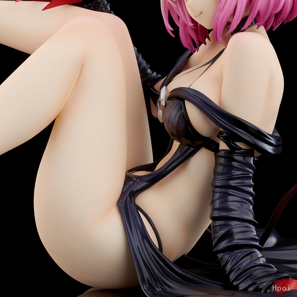 Union Creative - To LOVEru Darkness Momo Belia Deviluke 1/6 Darkness ver. (Licensed)