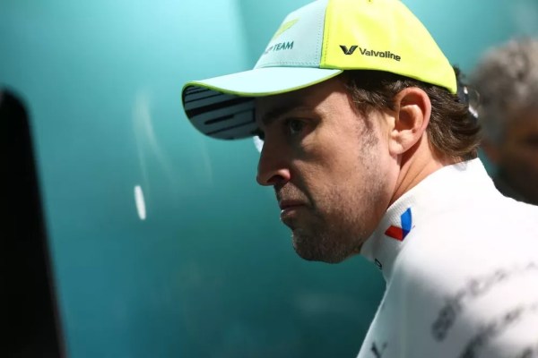 El nuevo archienemigo de Alonso, del que éste ha decidido ni nombrarlo El nuevo archienemigo de Alonso, del que éste ha decidido ni nombrarlo