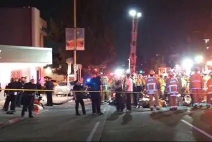 atropello en el bulevar de Santa Mónica causa múltiples heridos atropello en el bulevar de Santa Mónica causa múltiples heridos