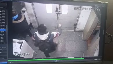 Le roban pertenencias a un médico en el hospital Le roban pertenencias a un médico en el hospital