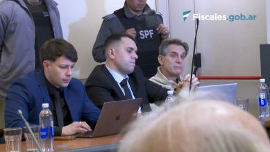 Comenzó el juicio al médico Aníbal Lotocki por la muerte de un paciente Comenzó el juicio al médico Aníbal Lotocki por la muerte de un paciente